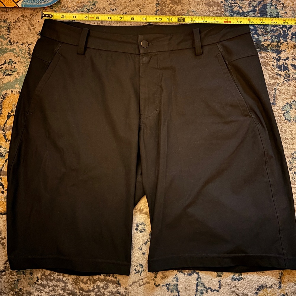 Black Lululemon shorts